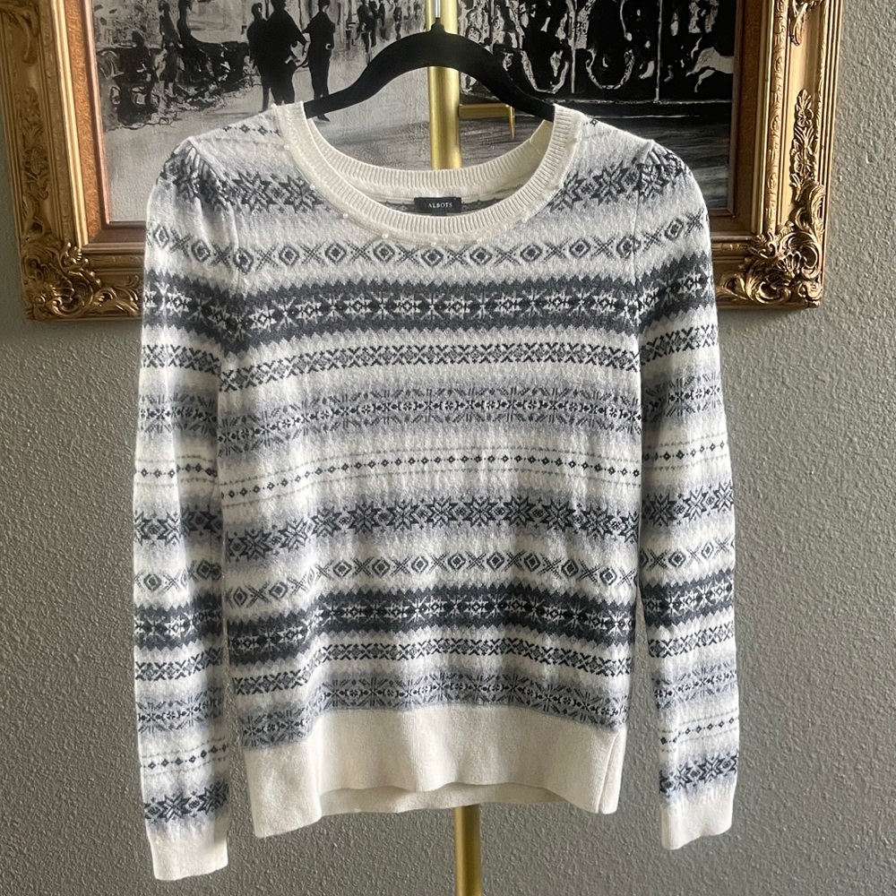 Talbots White & Gray Nordic Crewneck Sweater
